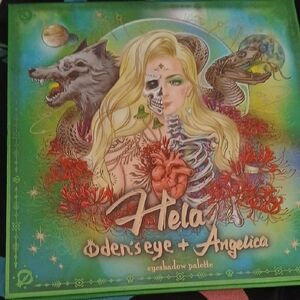 Hela Öden's Eye Eyeshadow Palette
